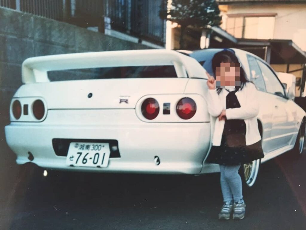 Best dad in the world: uses a white Nissan Skyline GT-R BNR32 for school runs